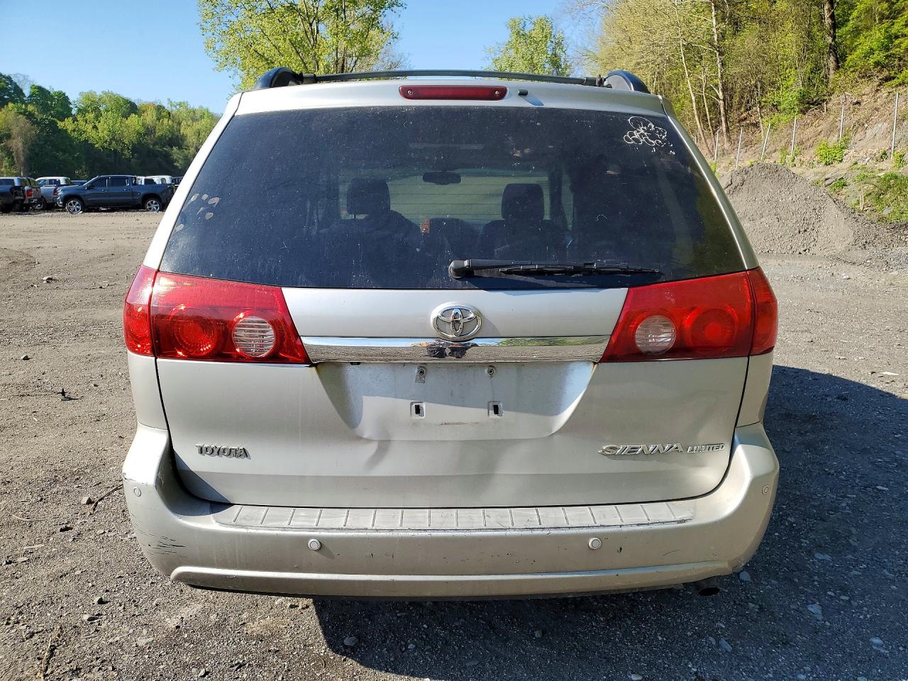 2006 Toyota All models VIN 5TDZA22C26S558378 photo 6
