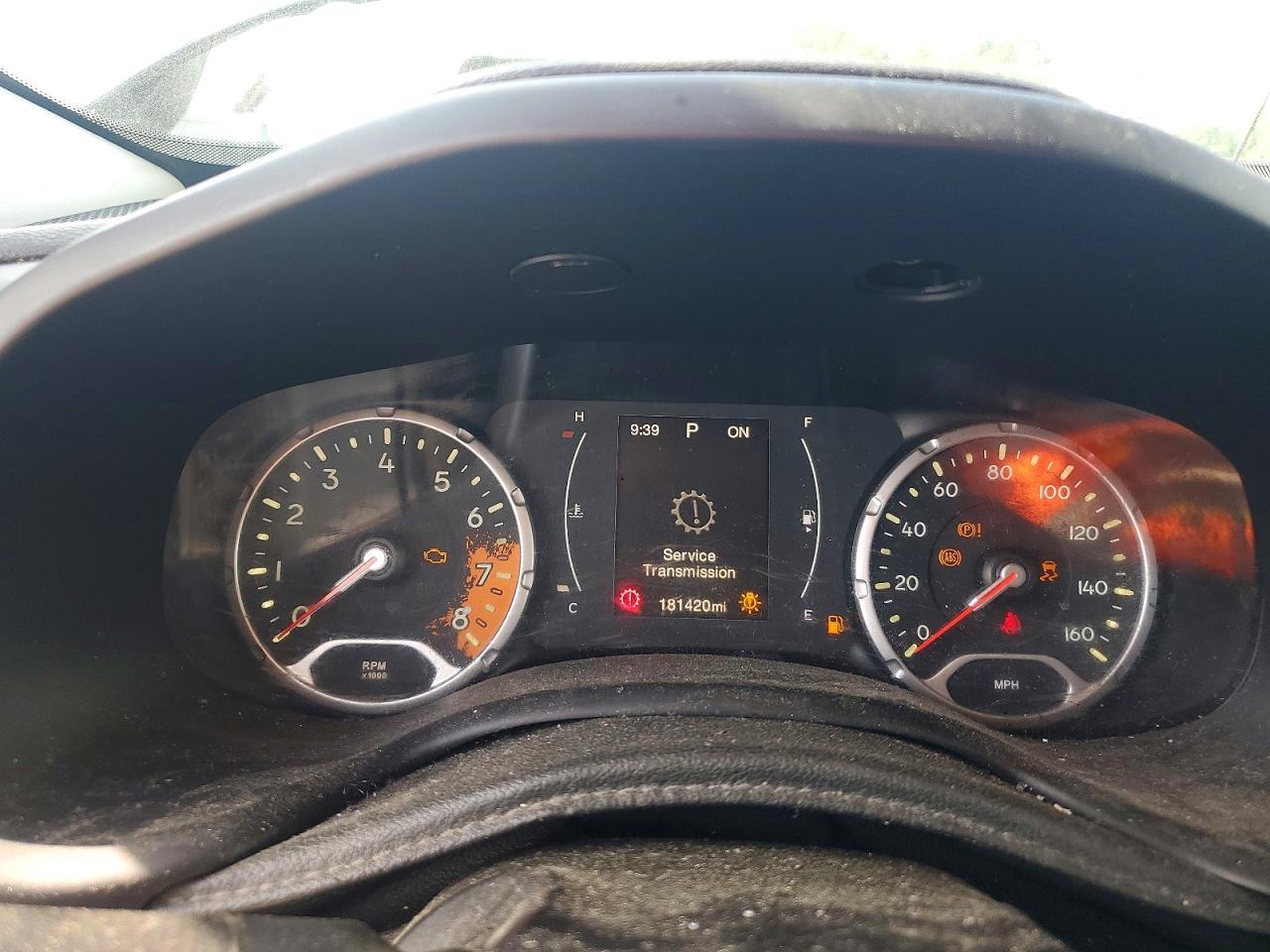 2017 Jeep Renegade VIN ZACCJABB7HPE58851 photo 9
