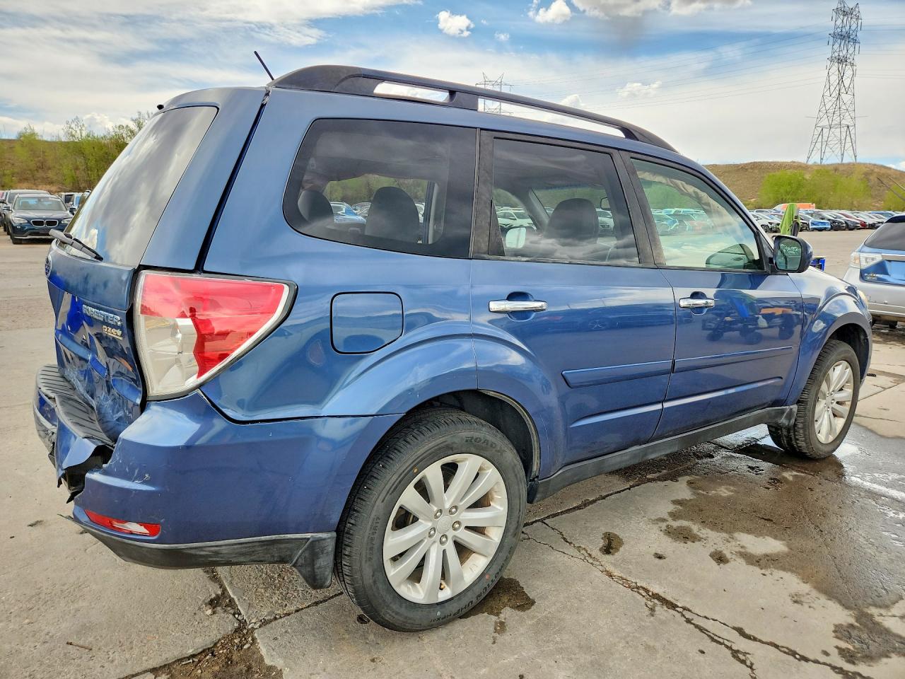 2013 Subaru Forester VIN JF2SHAEC5DH438998 photo 3
