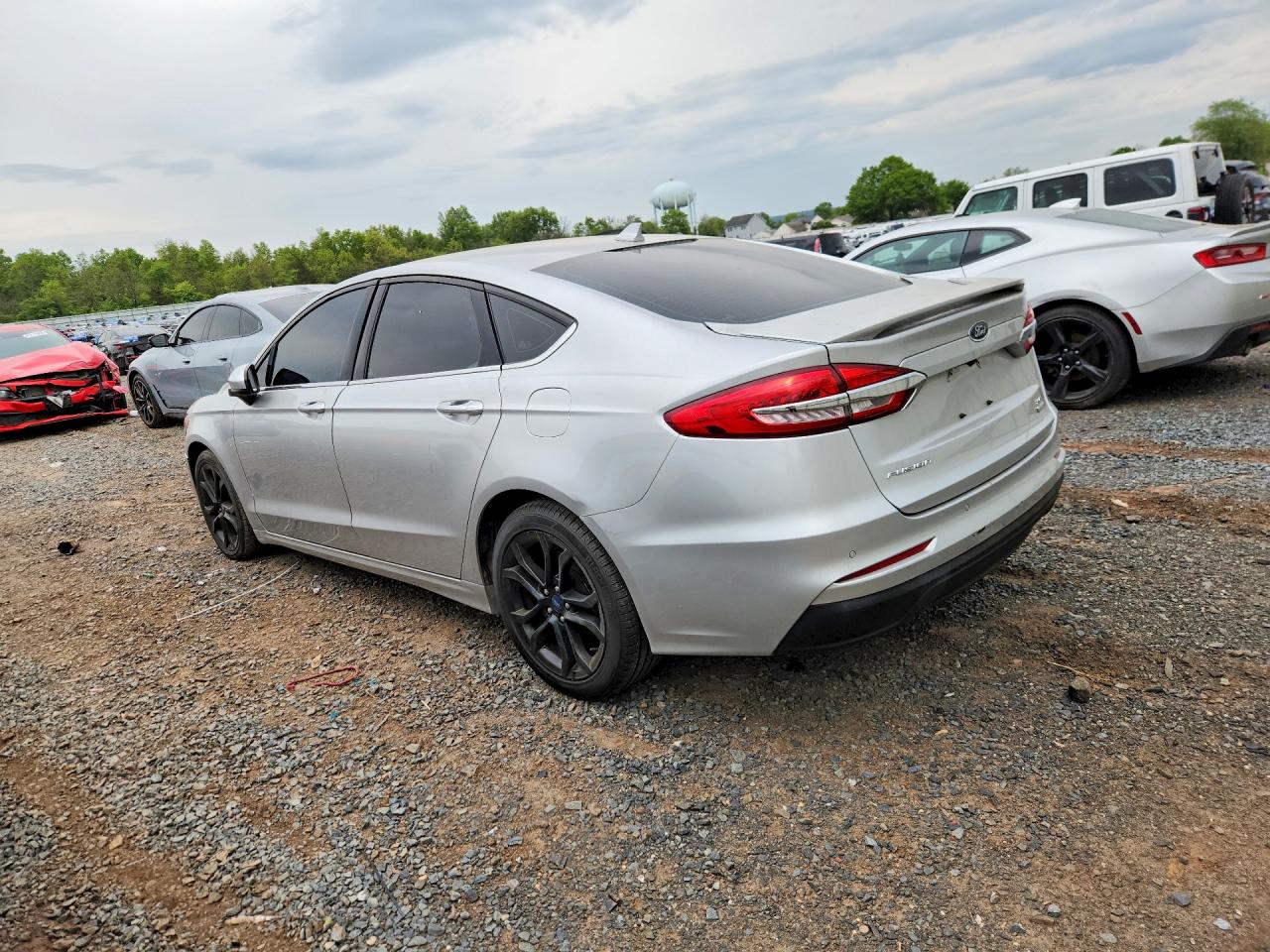 2019 Fusion VIN 3FA6P0HD0KR126459 photo 2