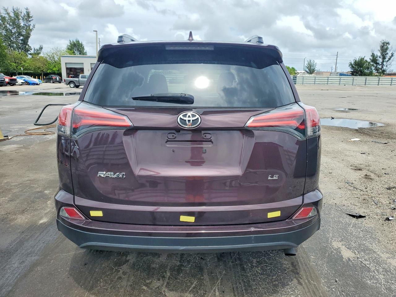 2018 Toyota Rav4 VIN 2T3ZFREV5JW445670 photo 6