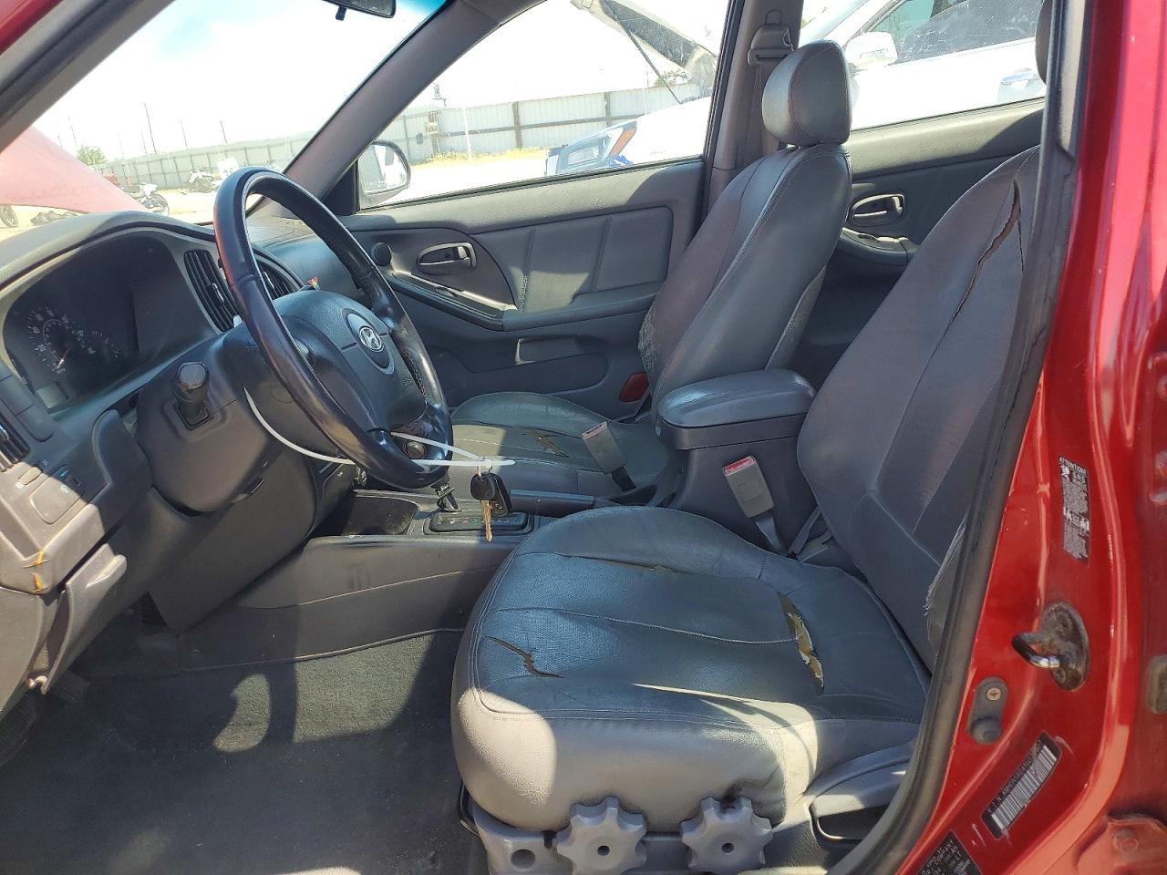 2005 Hyundai Elantra VIN KMHDN56D45U136637 photo 7