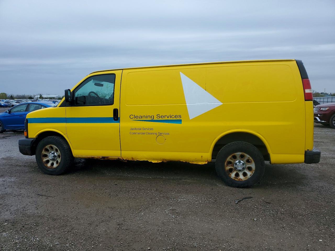 2010 CHEV Express VIN 1GCUGADX8A1138133 photo 2