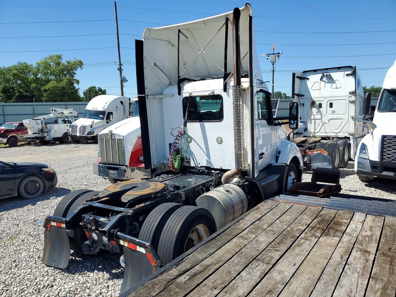 2016 KENWORTH All other VIN 1XKYA48X6GJ496309 photo 4