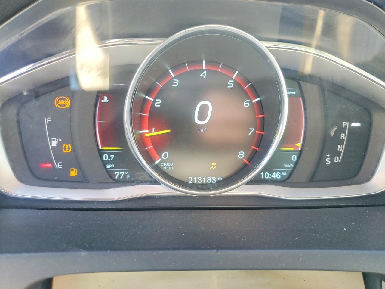 2015 Volvo S60 VIN YV126MFK2F2336893 photo 9