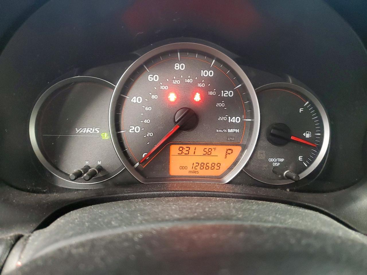 2013 Toyota Yaris VIN JTDKTUD3XDD555628 photo 9
