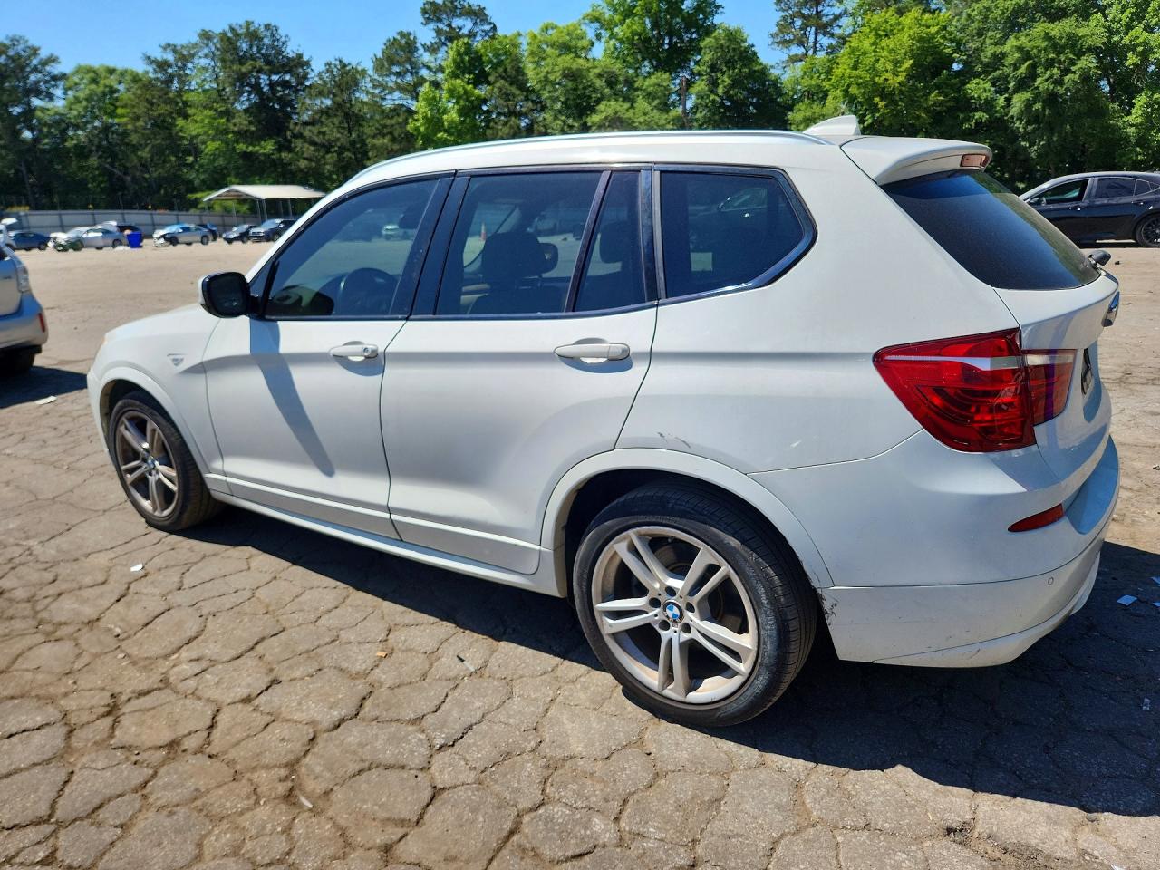 2013 BMW X3 VIN 5UXWX9C52D0A11445 photo 2