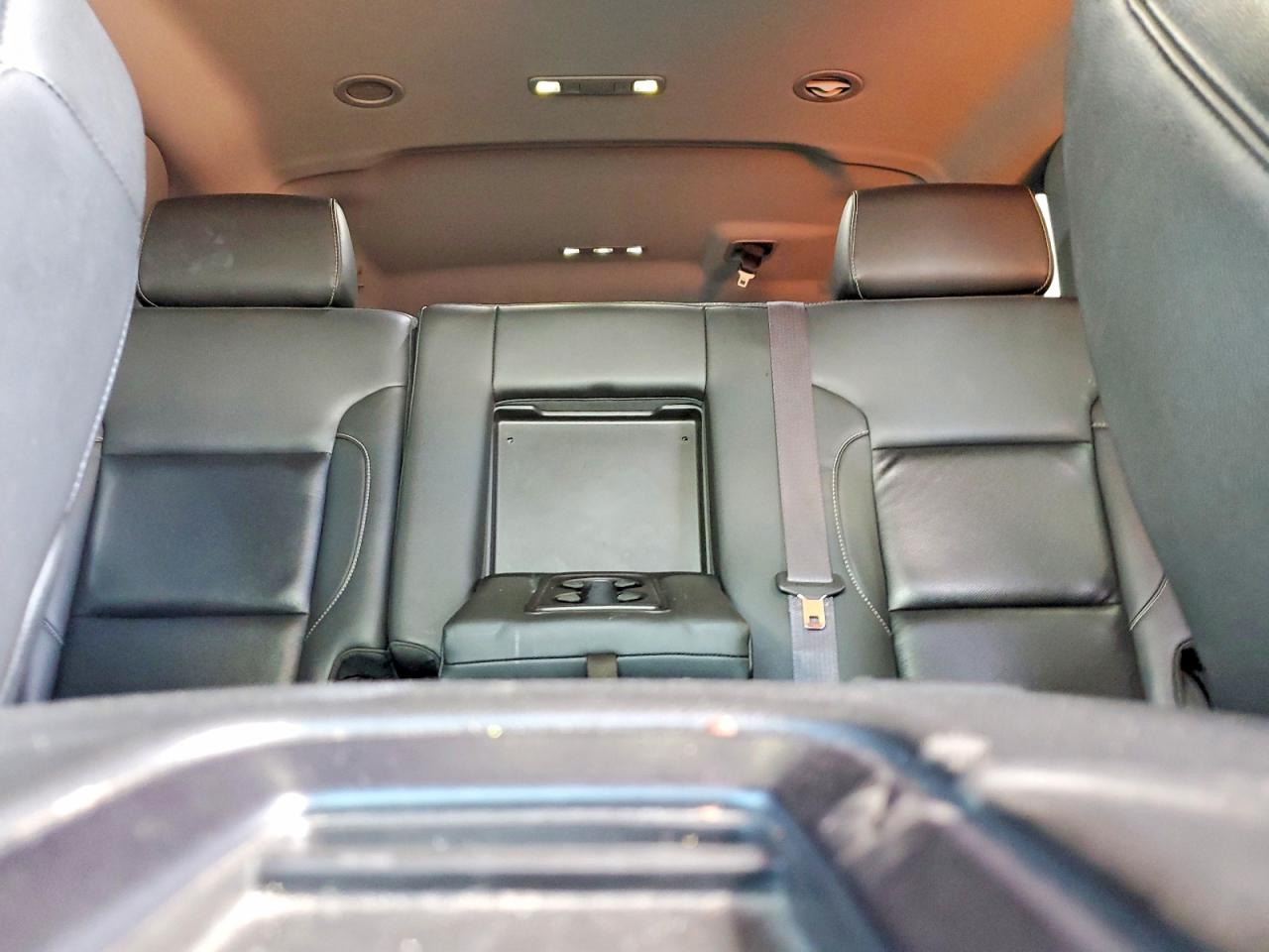 2015 CHEVROLET Suburban VIN 1GNSKJKC7FR194098 photo 10