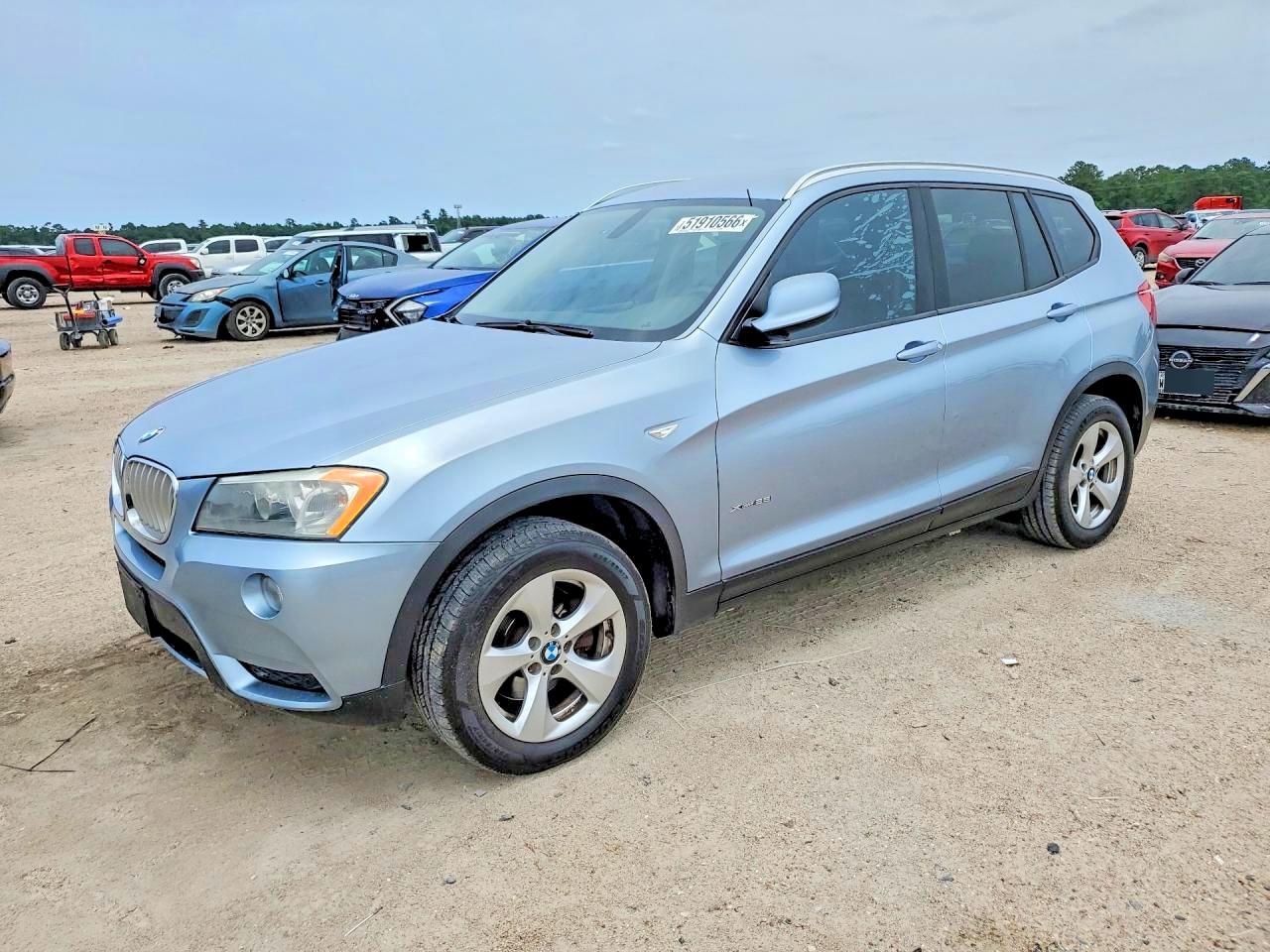 2011 BMW X3 VIN 5UXWX5C51BL713273 photo 1