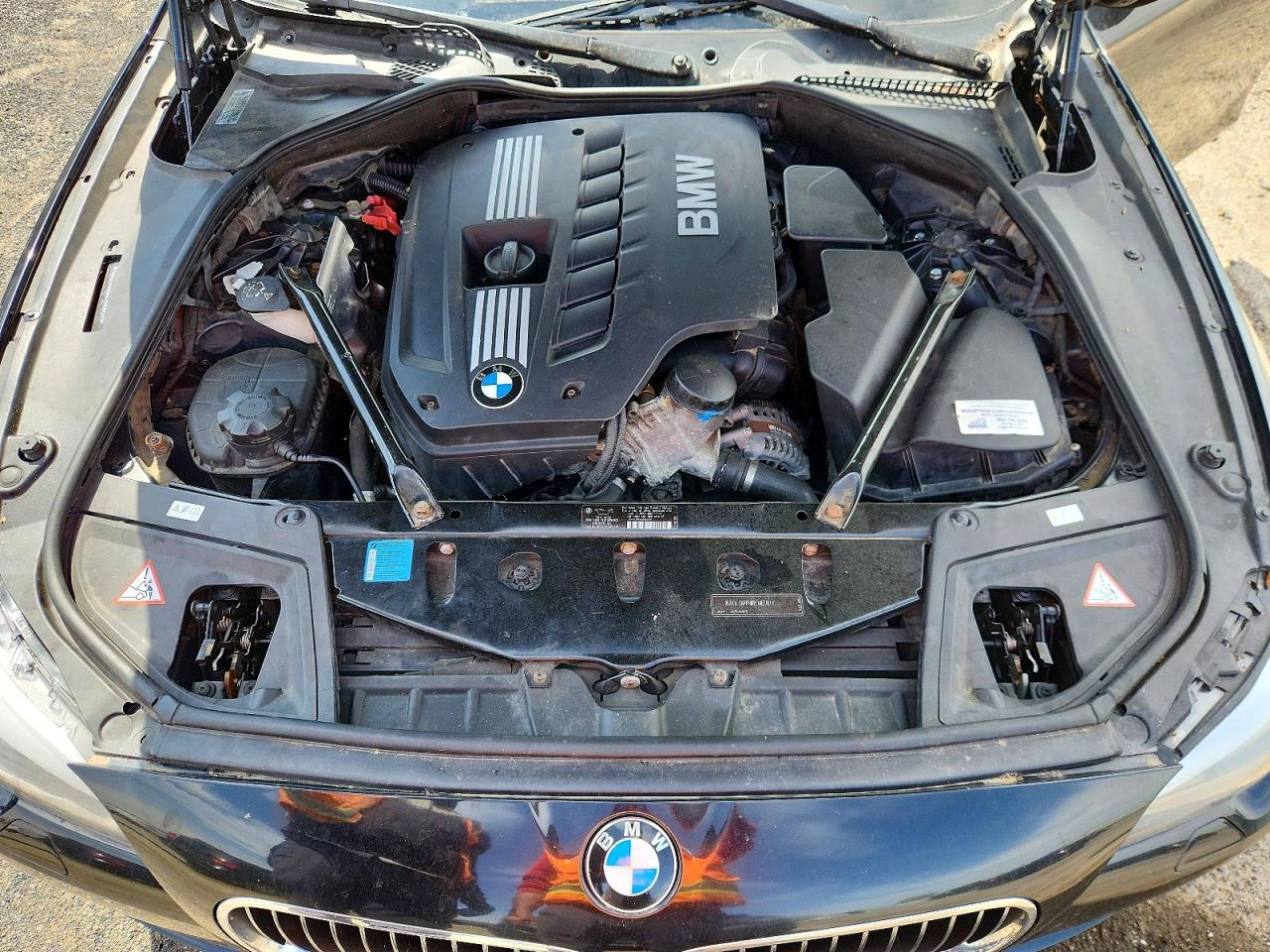 2011 BMW 5 series VIN WBAFR1C53BC740377 photo 11