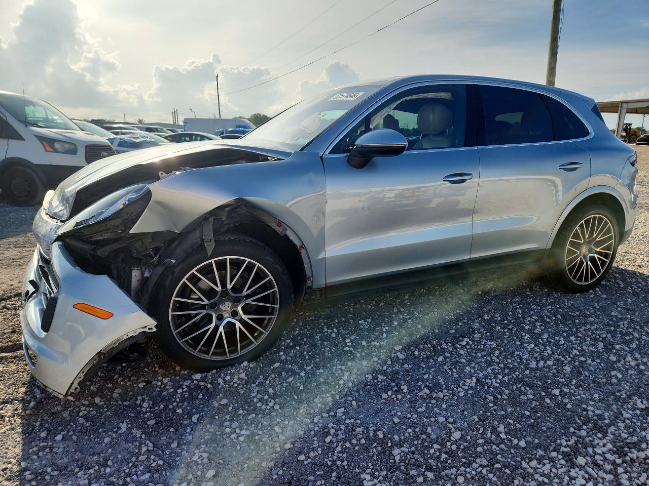 2020 Porsche Cayenne VIN WP1AA2AY7LDA06276 photo 1