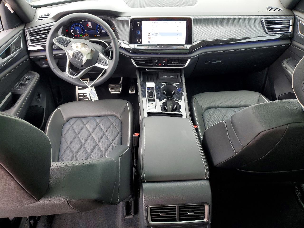 2026 Volkswagen Atlas VIN 1V2FC2CA9TC200717 photo 8