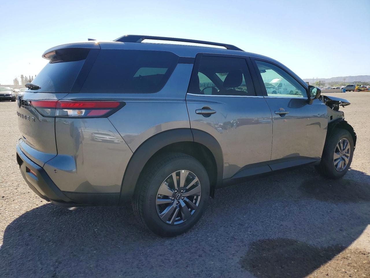 2026 Nissan Pathfinder VIN 5N1DR3BS5TC232308 photo 3