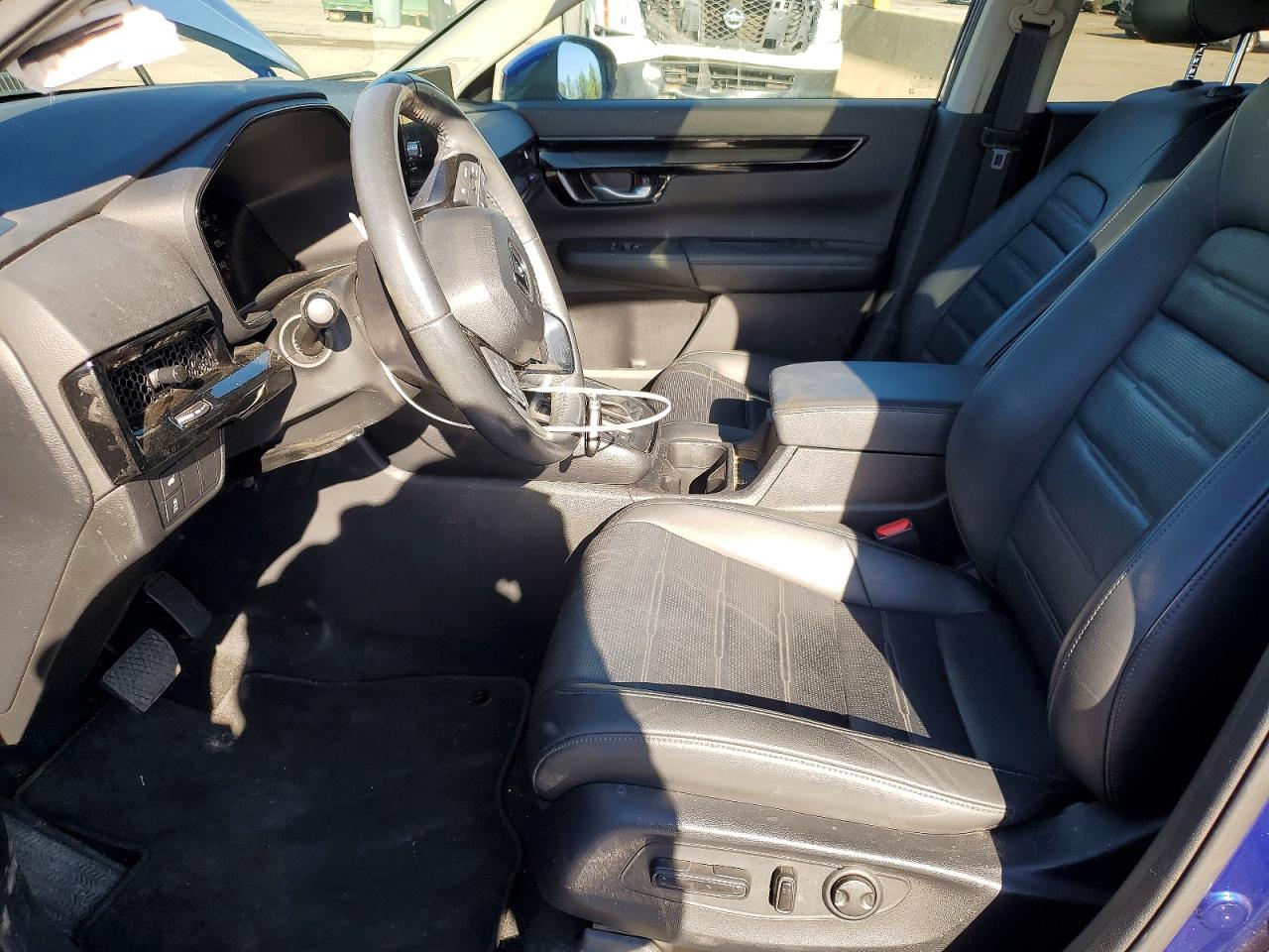 2023 Honda Crv VIN 2HKRS4H76PH434818 photo 7