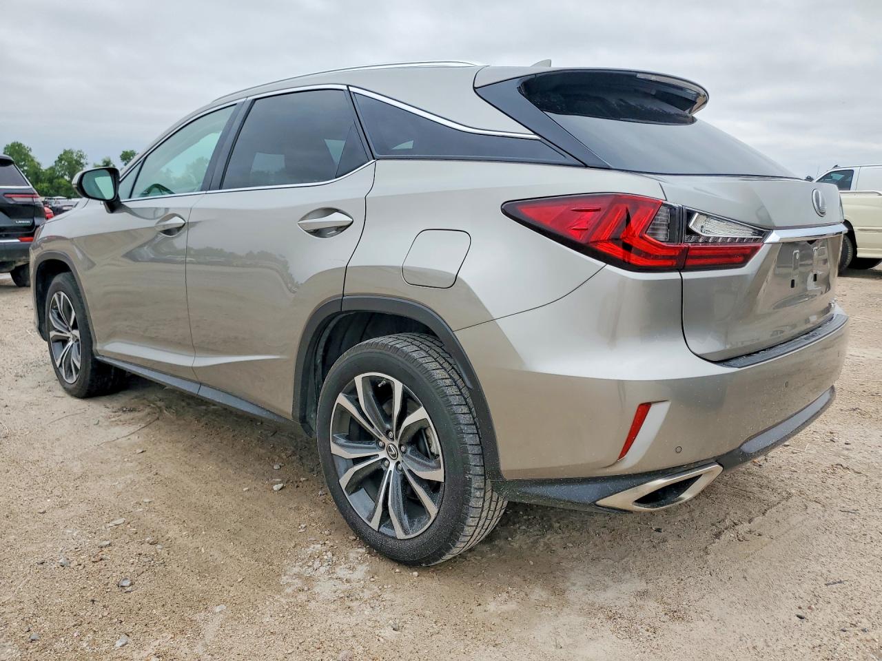 2018 Lexus Rx350 VIN 2T2ZZMCA1JC108249 photo 2