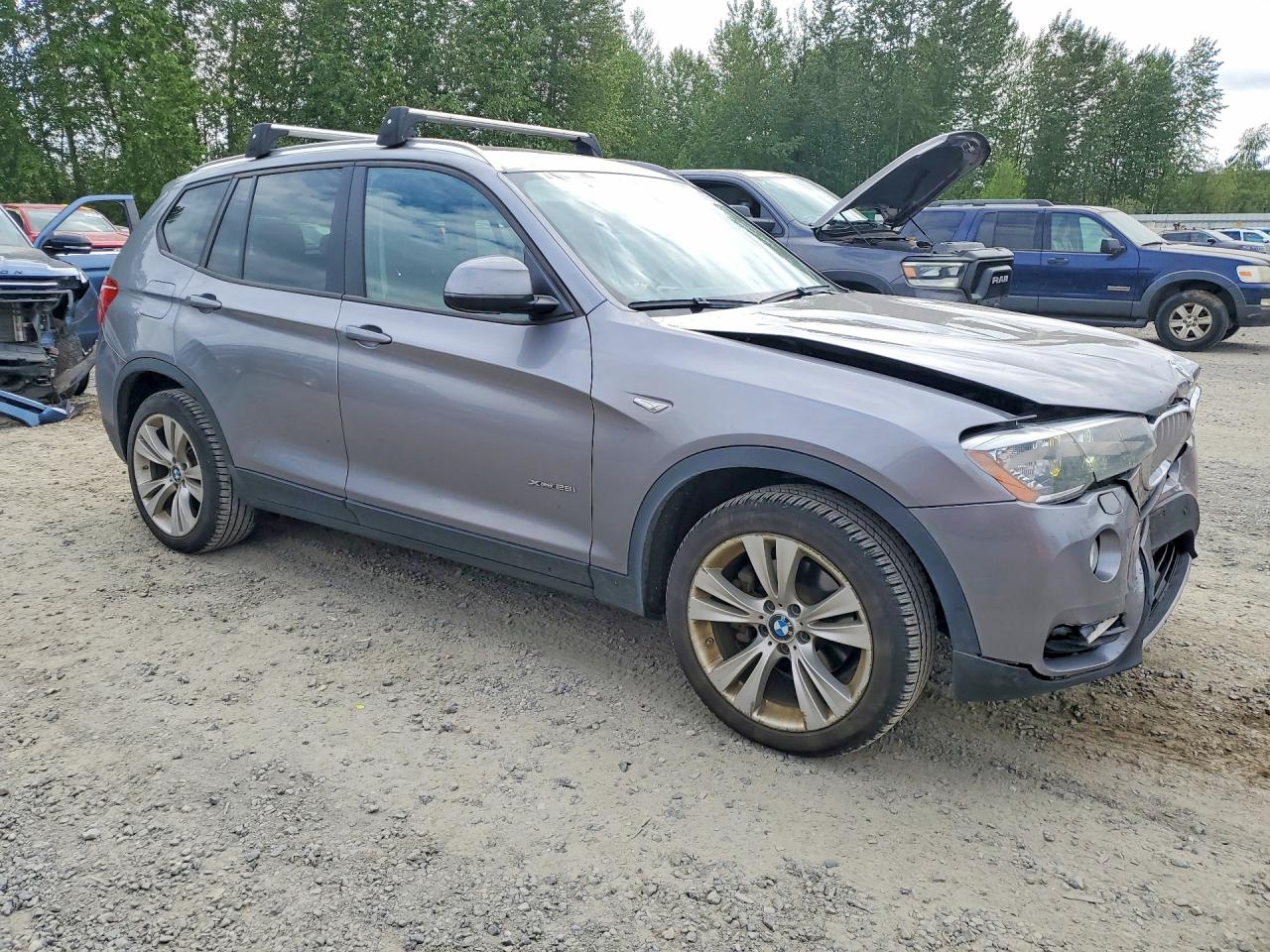 2015 BMW X3 VIN 5UXWX9C55F0D48565 photo 4