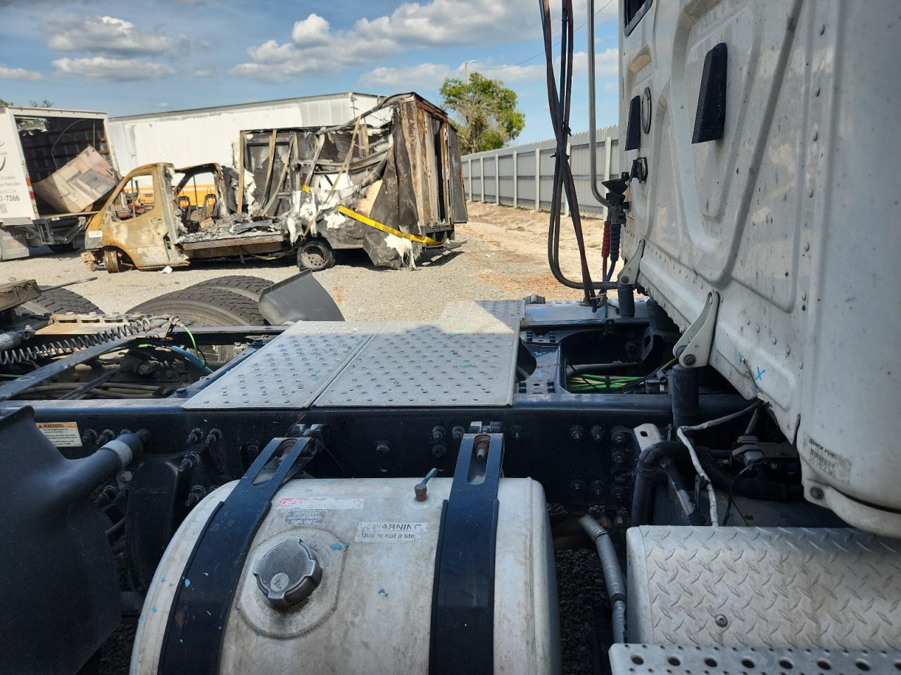 2020 FREIGHTLINER All other VIN 1FUJHTDVXLLLU7741 photo 6