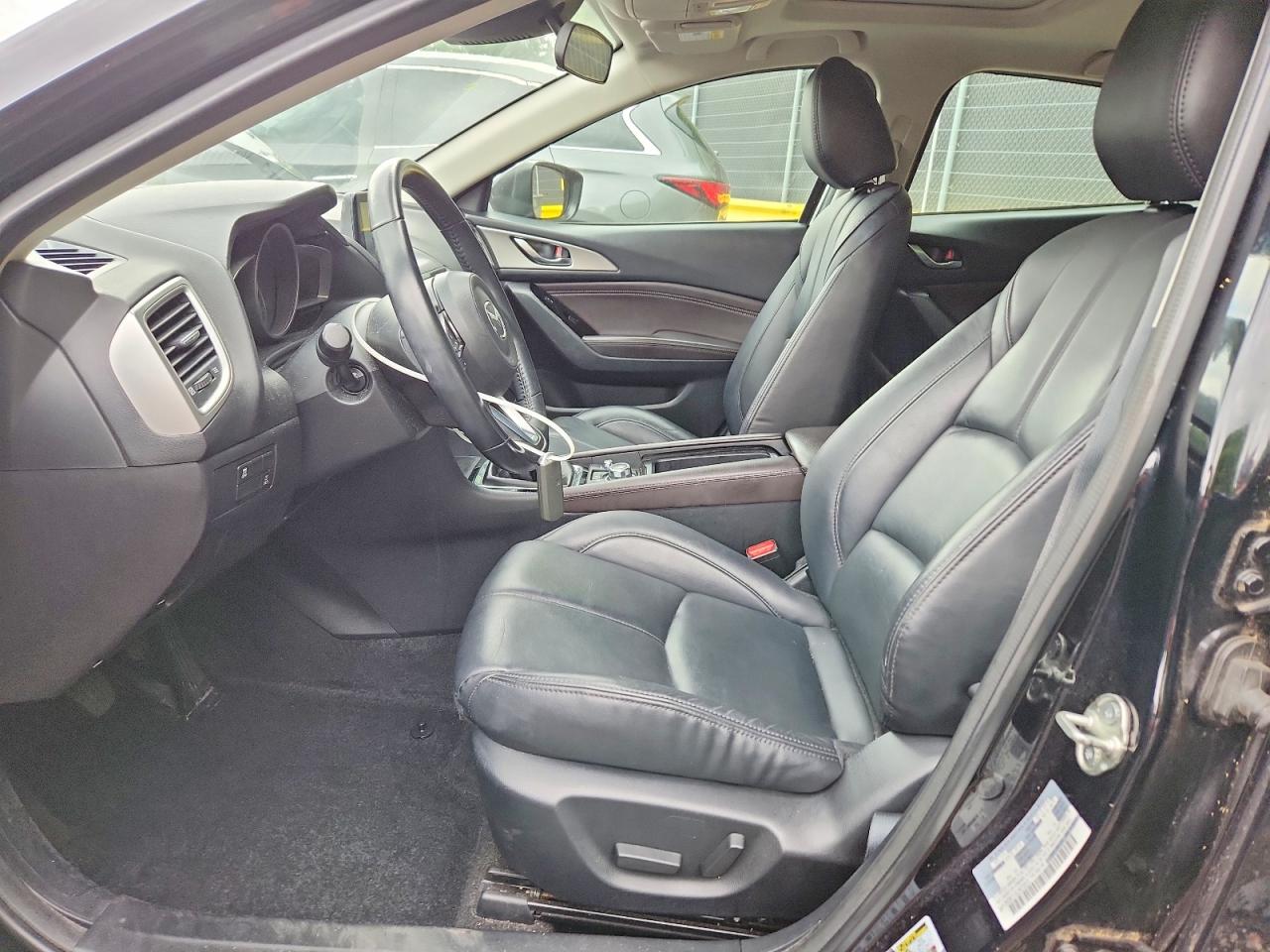 2018 Mazda 3 VIN 3MZBN1V30JM270313 photo 7