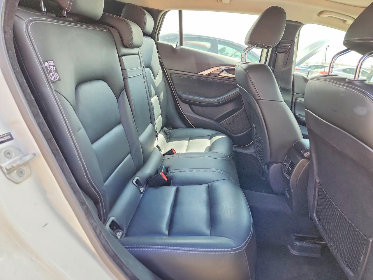 2017 Infiniti Qx30 VIN SJKCH5CR4HA025435 photo 11