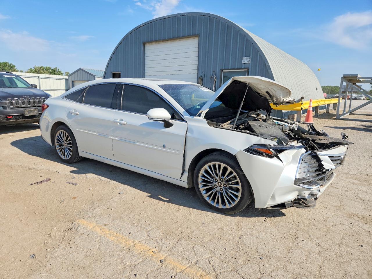 2021 Toyota Avalon VIN 4T1DZ1FB1MU061776 photo 4