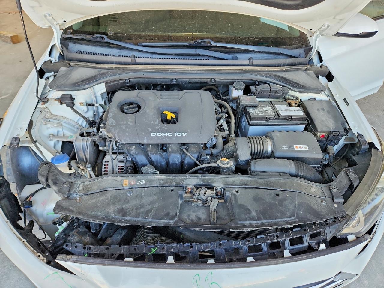 2017 Elantra VIN 5NPD84LF8HH201029 photo 11