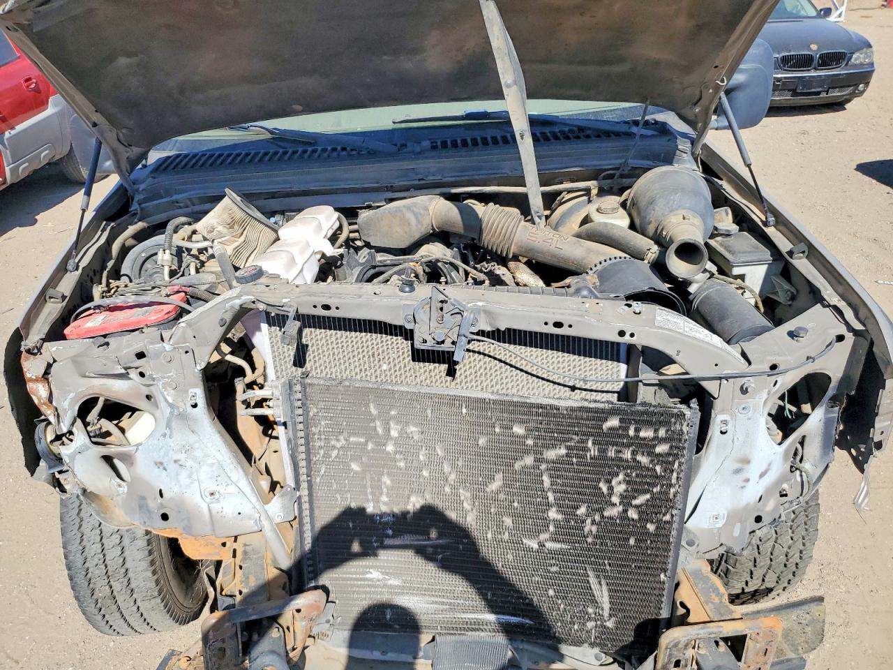 2000 Ford Excursion VIN 1FMNU40L3YEC37832 photo 12