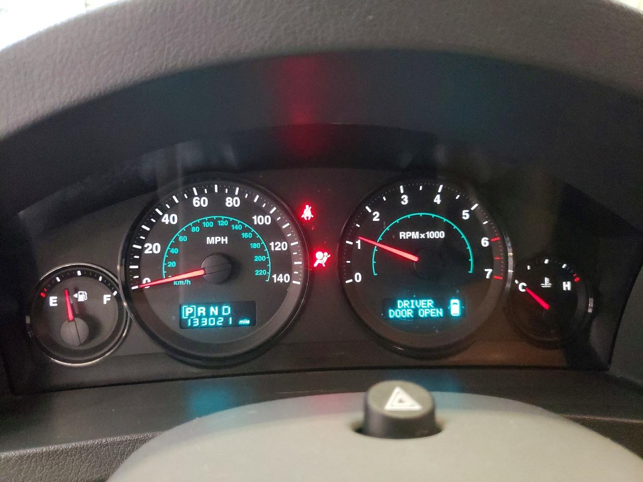 2005 Jeep Cherokee VIN 1J4GR48K85C591678 photo 9