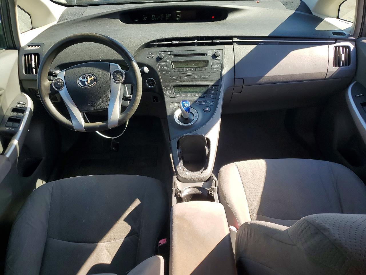 2010 Toyota Prius ii VIN JTDKN3DU7A1084192 photo 8