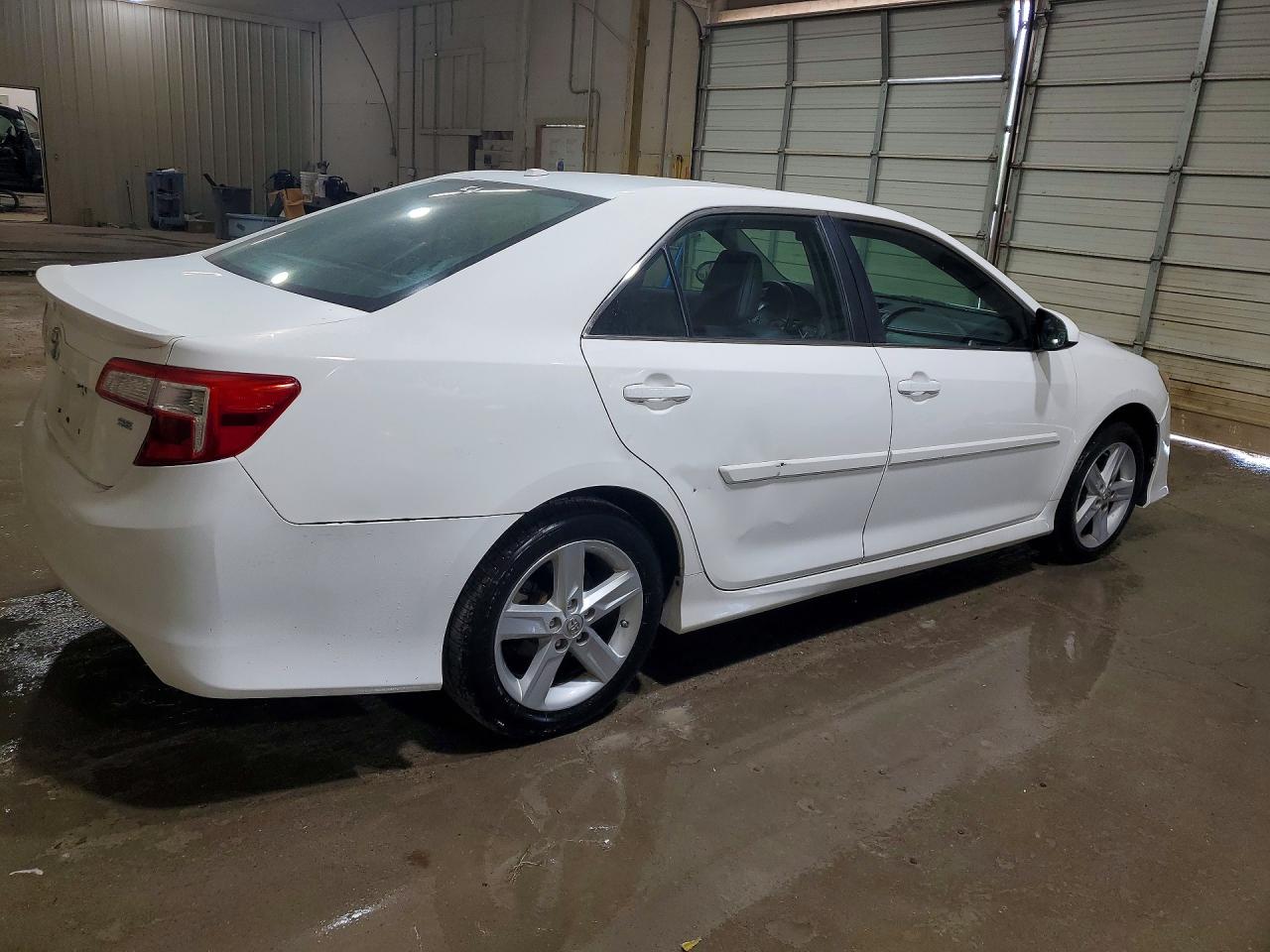 2013 Toyota Camry VIN 4T1BF1FK4DU714049 photo 3