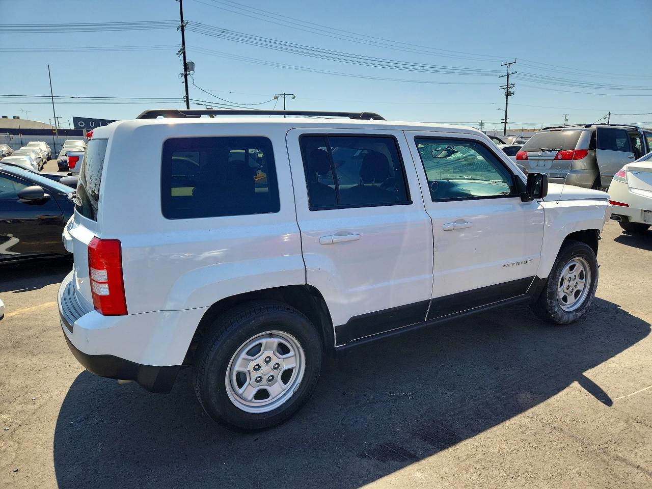 2016 Jeep Patriot VIN 1C4NJPBA1GD675666 photo 3
