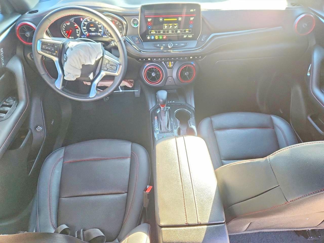 2024 Chevrolet Blazer VIN 3GNKBERS6RS155623 photo 8