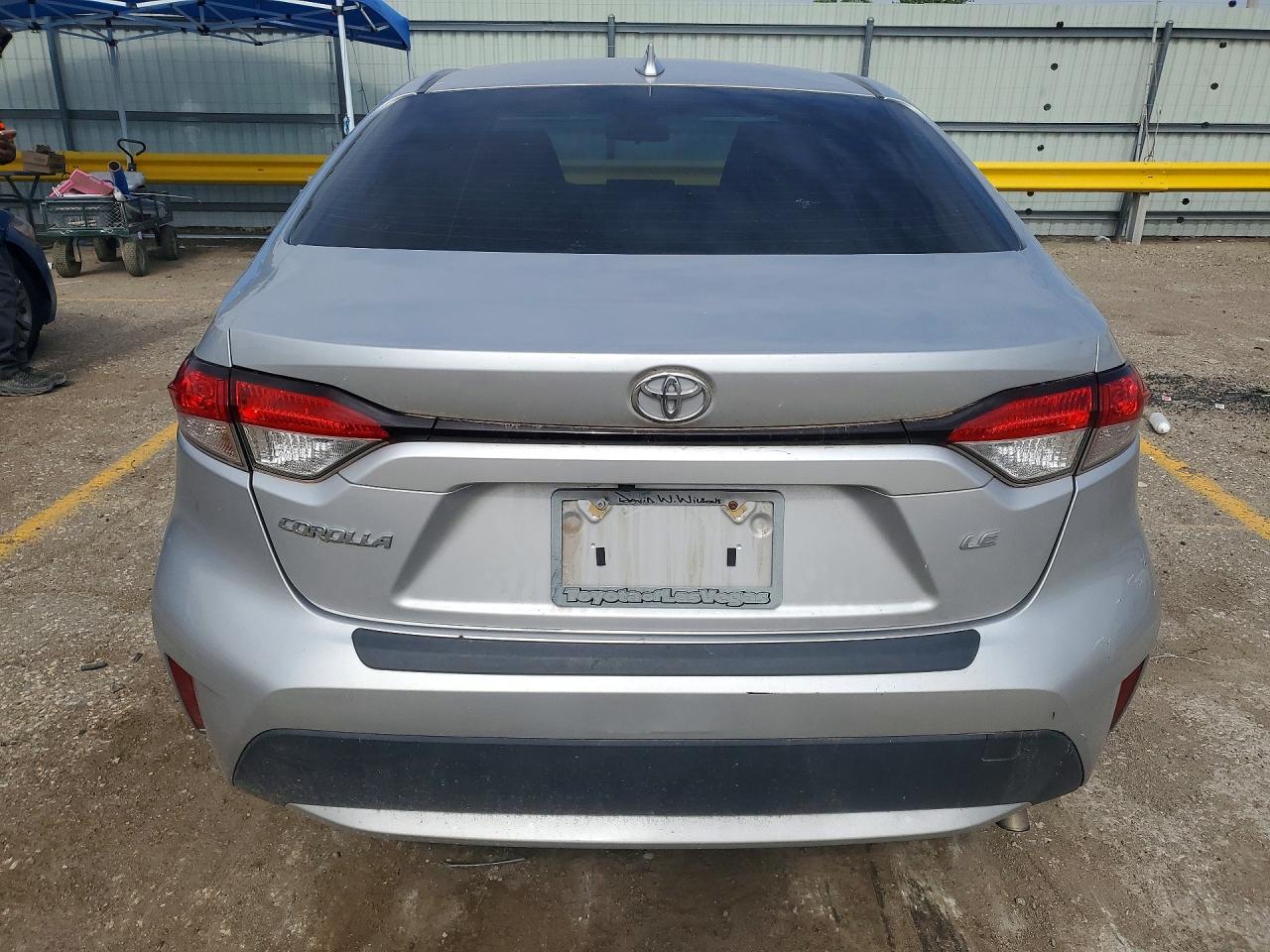 2022 Toyota Corolla VIN JTDEPMAE7NJ226105 photo 6