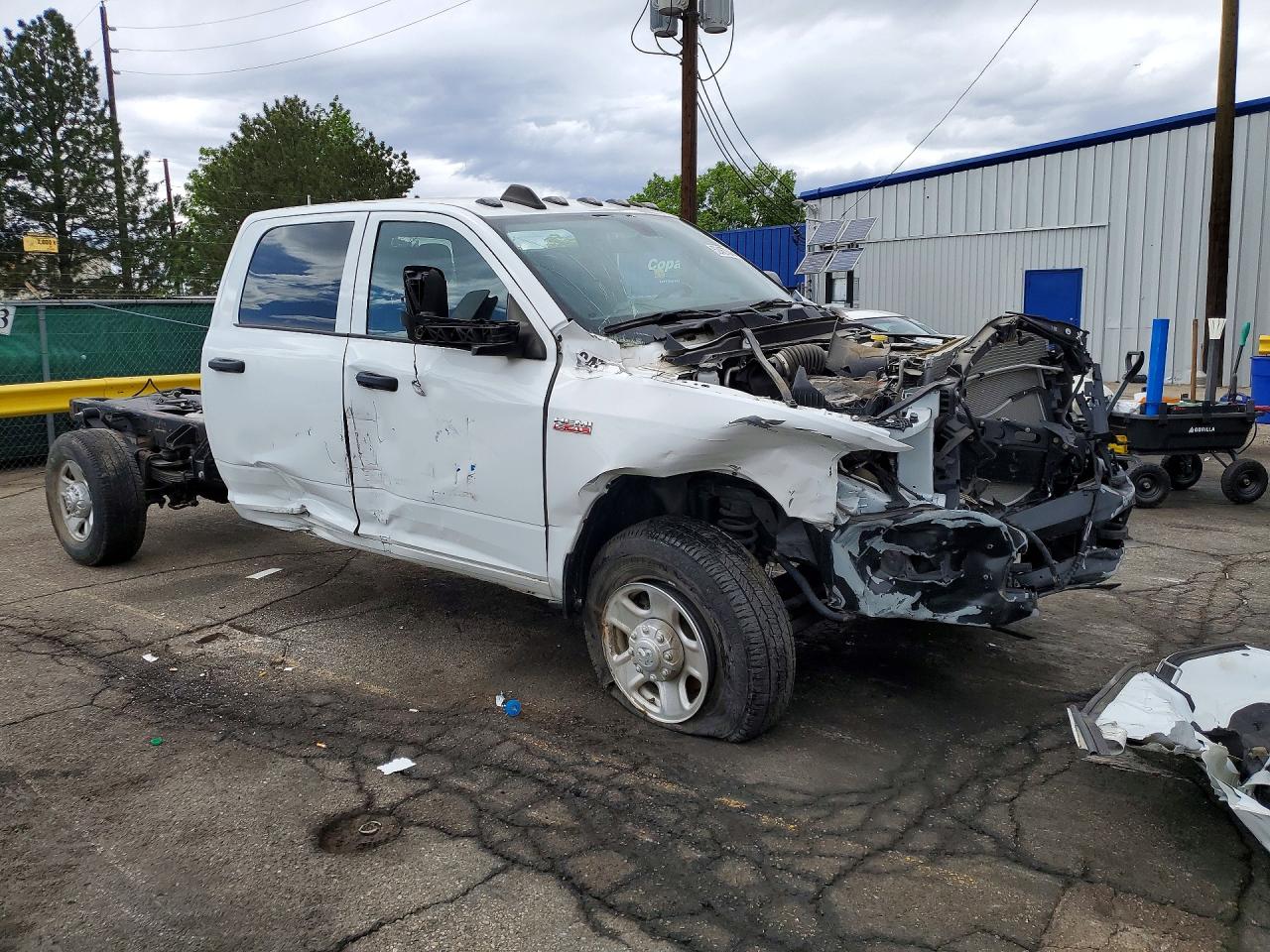 2022 RAM 3500 VIN 3C7WR9CJ5NG431206 photo 4