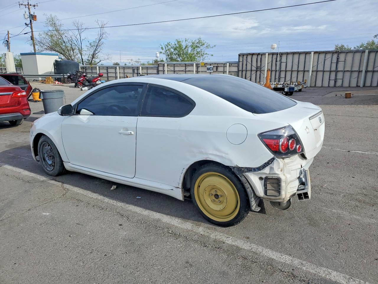 2008 Scion Tc VIN JTKDE167380220945 photo 2