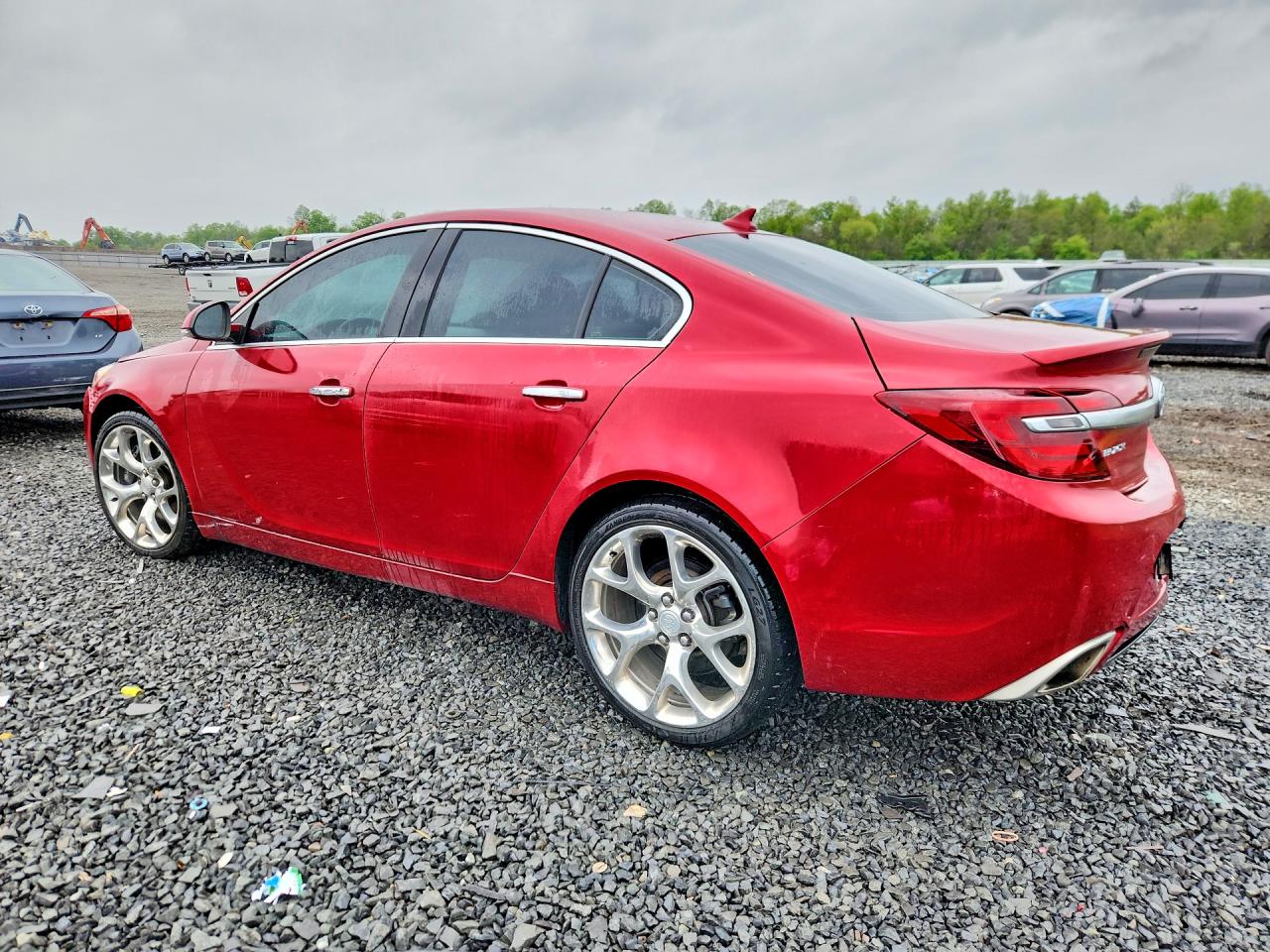 2014 Buick Regal VIN 2G4GT5GX4E9245950 photo 2