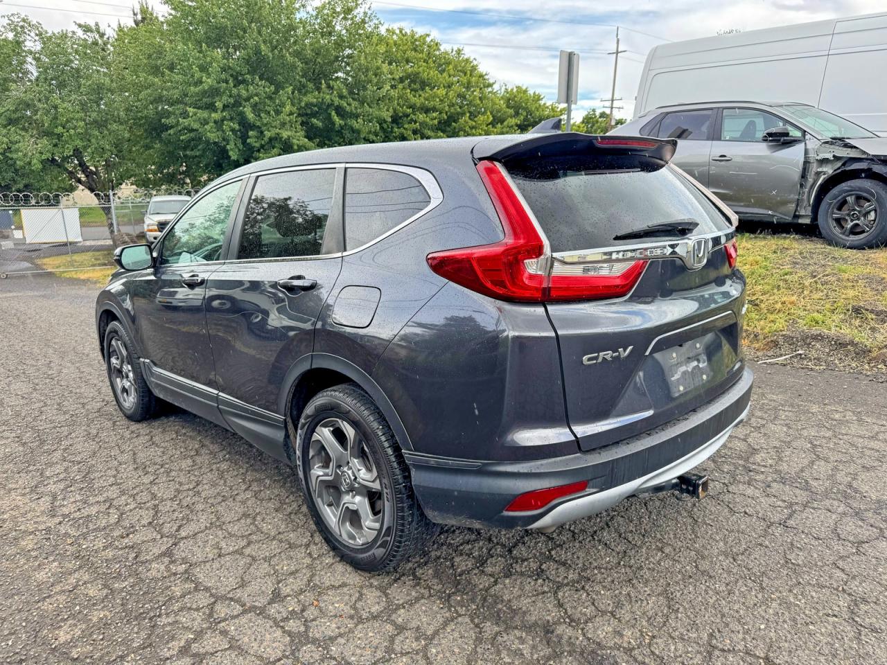 2018 Honda Crv VIN 2HKRW2H8XJH603991 photo 3