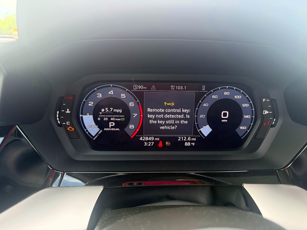 2022 Audi A3 VIN WAUAUDGY8NA038487 photo 8