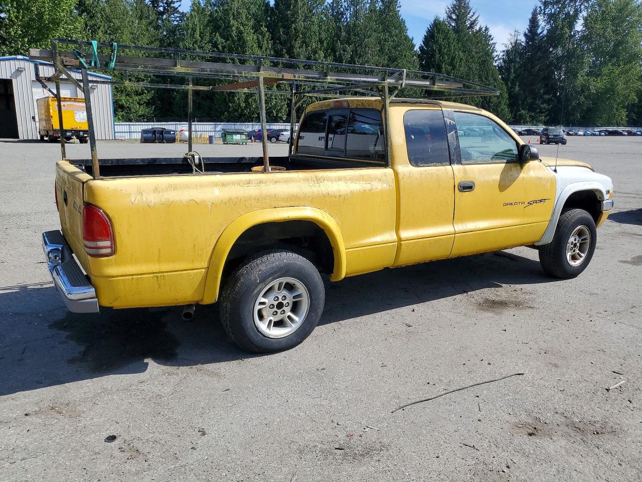 2000 Dodge Dakota VIN 1B7GG22X4YS573290 photo 3
