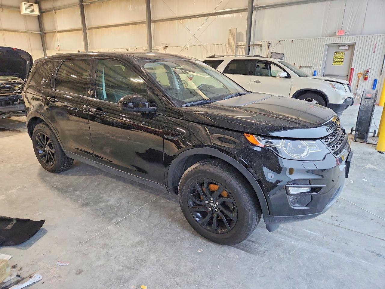 2018 Land Discovery VIN SALCR2RX5JH769880 photo 4