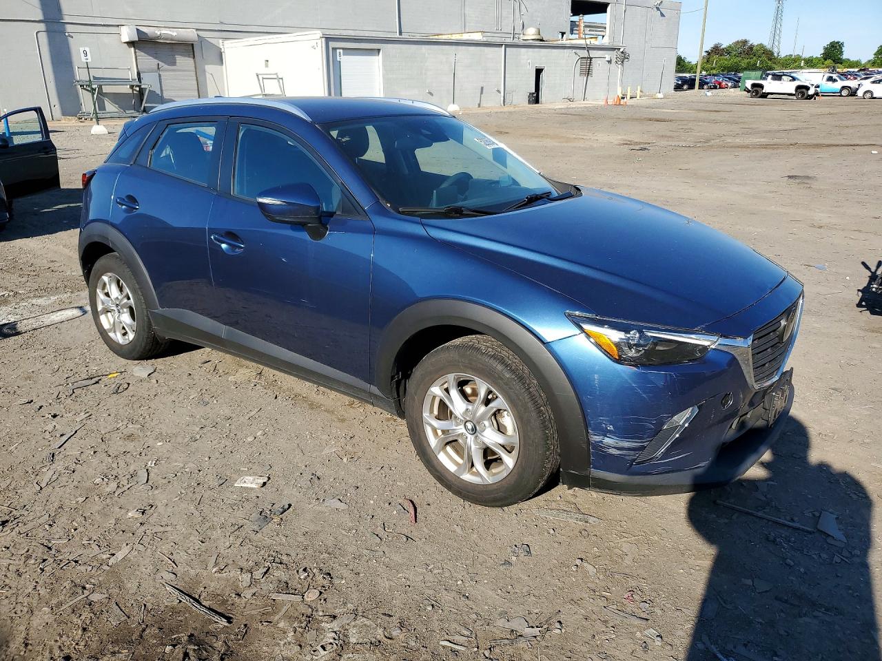 2021 Mazda Cx-3 VIN JM1DKFB76M1517389 photo 4