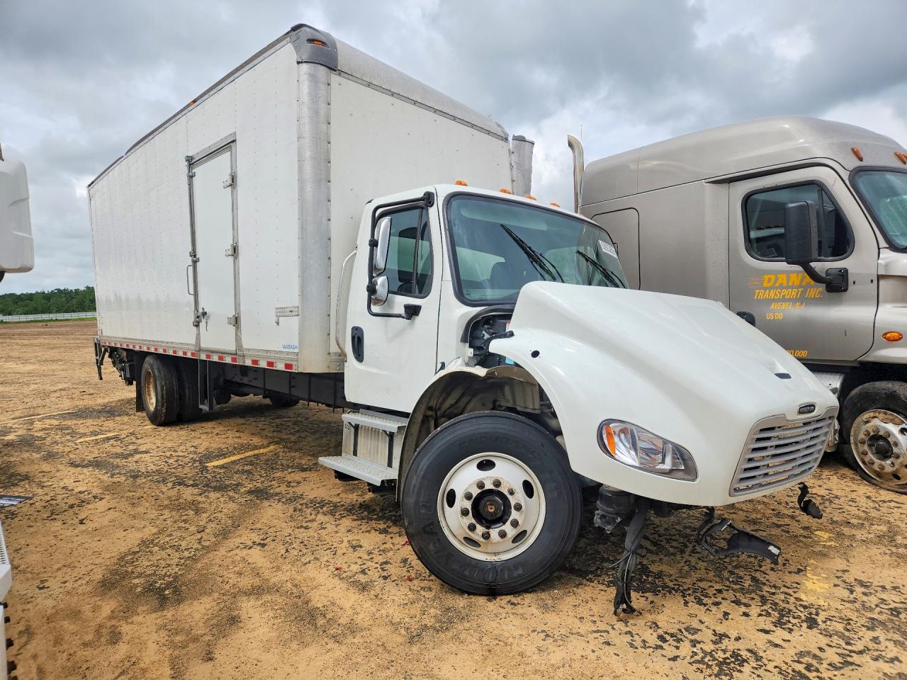 2023 FREIGHTLINER All other VIN 3ALACWFCXPDUH7780 photo 4