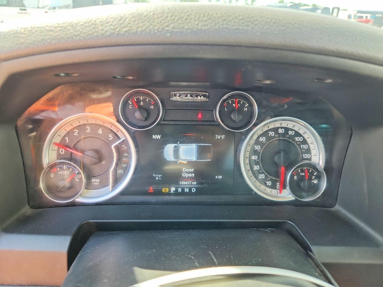 2015 Ram 5500 VIN 3C7WRNDL3FG594625 photo 9