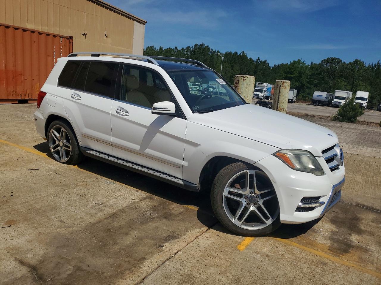 2013 Mercedes-Benz Glk-class VIN WDCGG8JB0DF964880 photo 4