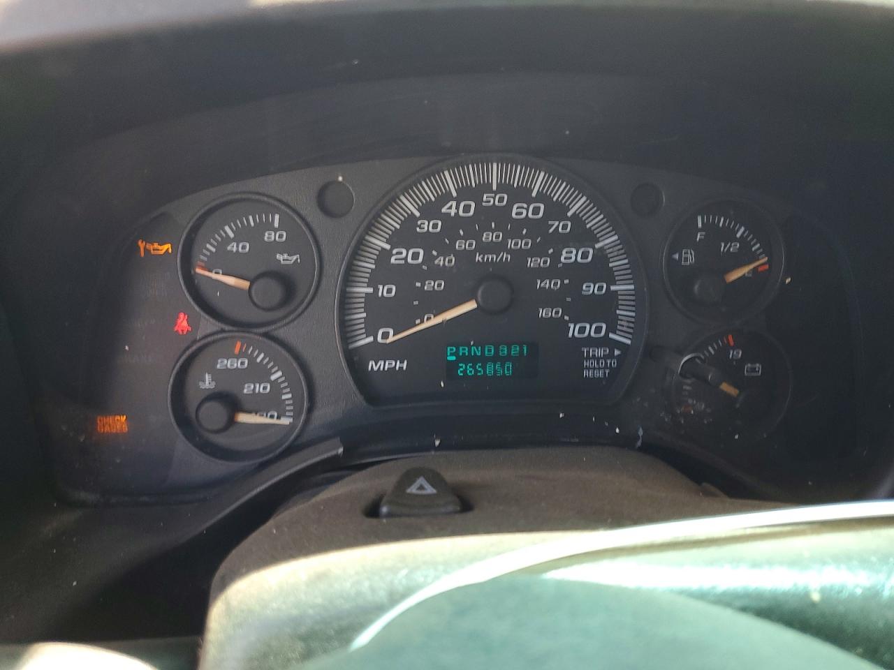 2007 CHEV Express VIN 1GCGG25V271223770 photo 9