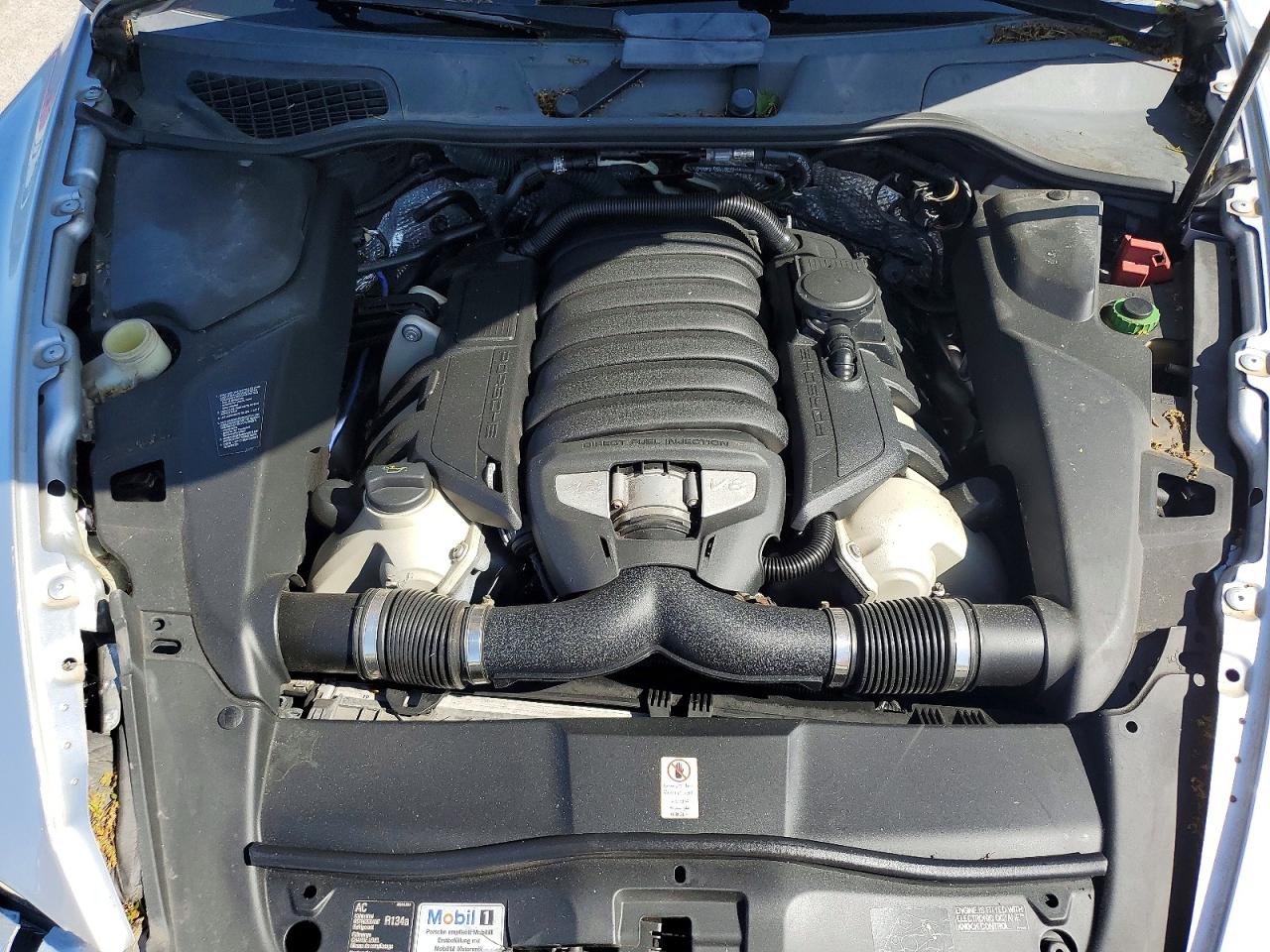 2011 Porsche Cayenne VIN WP1AB2A25BLA45834 photo 12