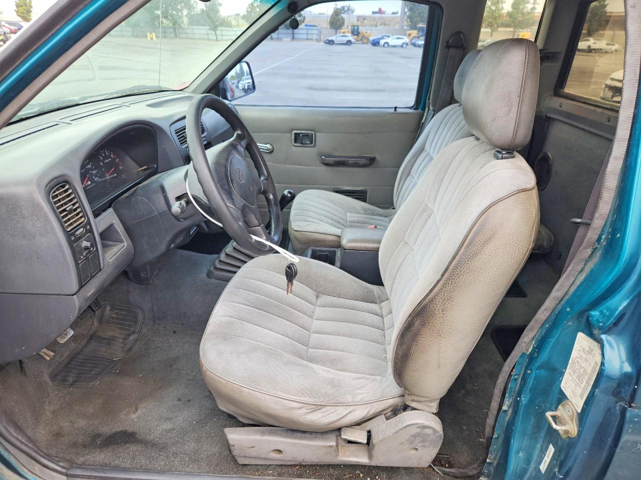 1995 Nissan TITAN VIN 1N6SD16S1SC455174 photo 7