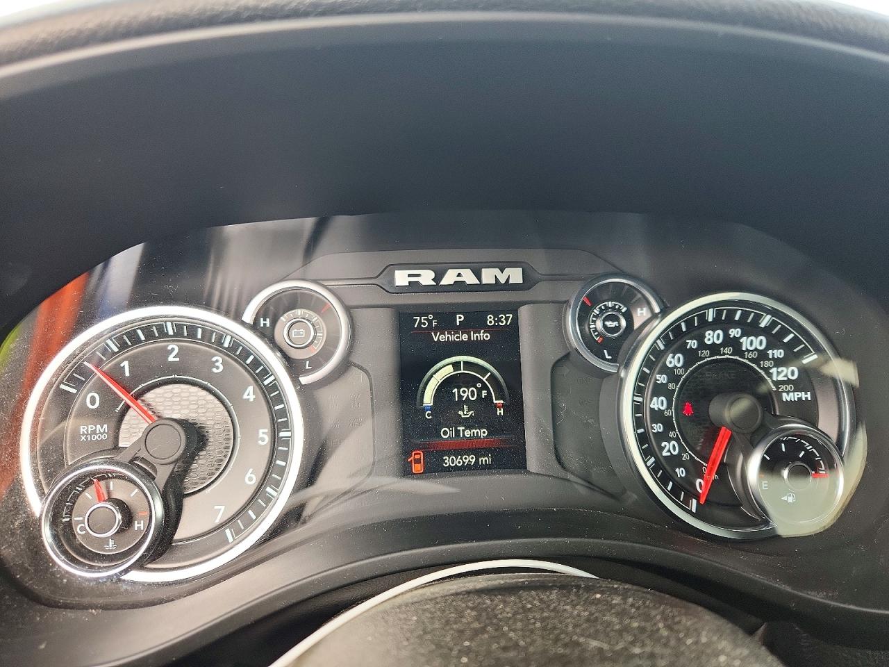 2024 RAM 1500 VIN 1C6RREFTXRN113019 photo 9
