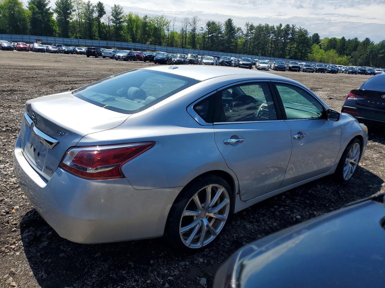2013 Nissan Altima VIN 1N4AL3AP6DN407781 photo 3