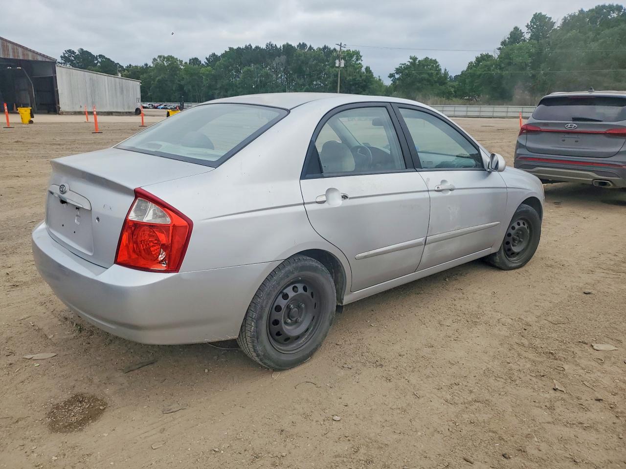 2005 Kia Spectra VIN KNAFE121X55167996 photo 3