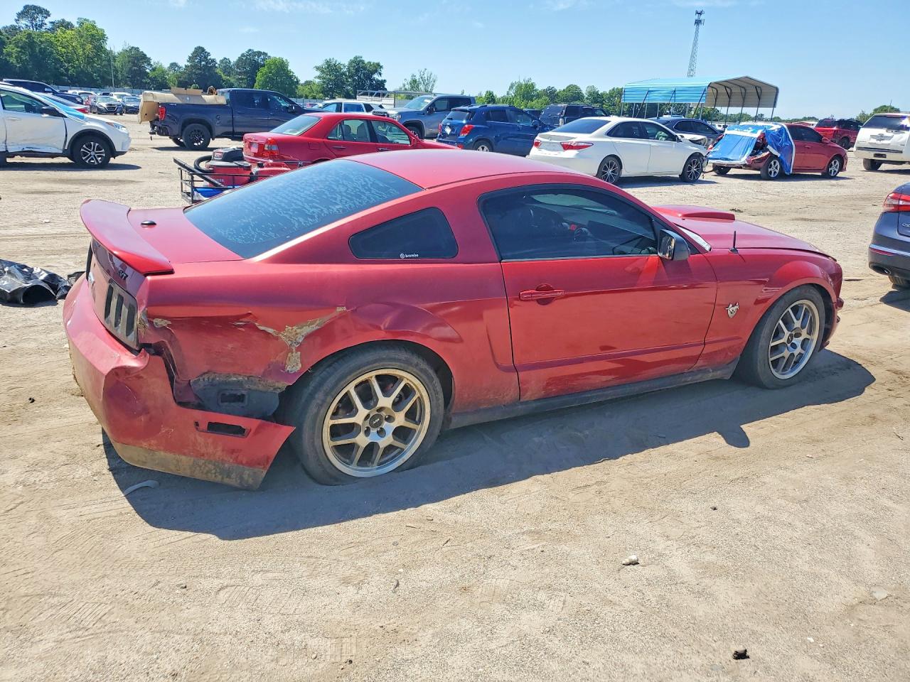 2009 FORD Mustang VIN 1ZVHT82H095110040 photo 3